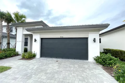 4506 SW 174th Ave, Miramar FL 33029