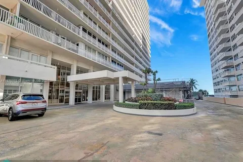 4020 Galt Ocean Dr # 803, Fort Lauderdale FL 33308