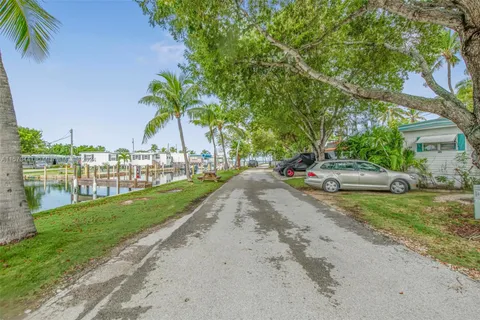 103650 Overseas Hwy, Key Largo FL 33037