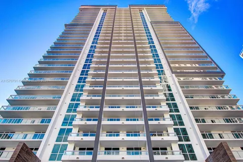 1080 Brickell Ave # 1111, Miami FL 33131