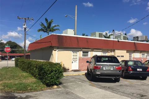 413 S Federal Hwy, Dania Beach FL 33004