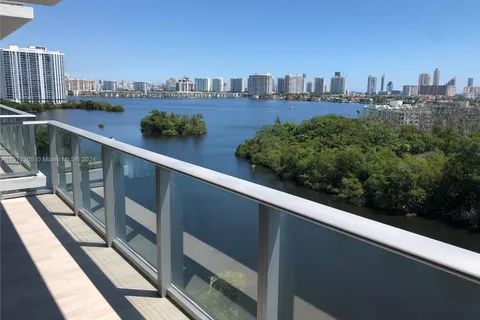 16385 Biscayne Blvd # 1017, North Miami Beach FL 33160