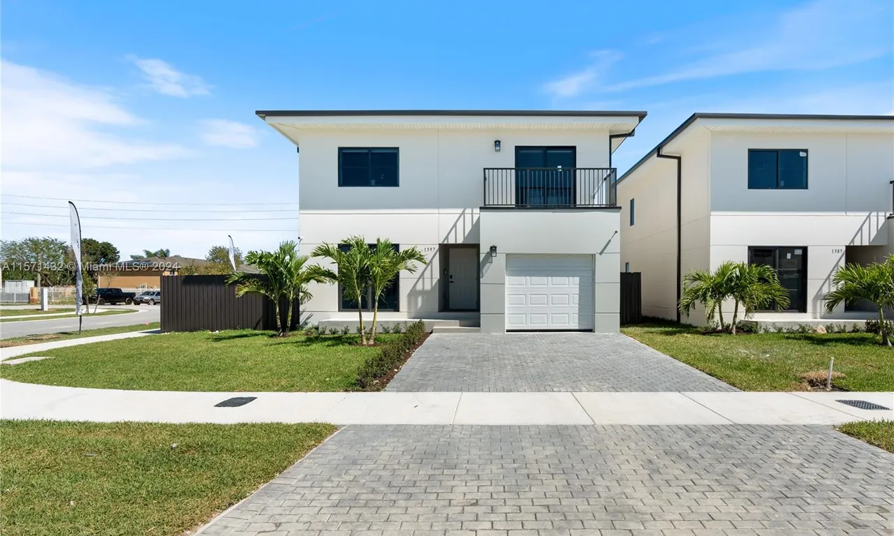1336 NW 3 ST, Florida City FL 33034