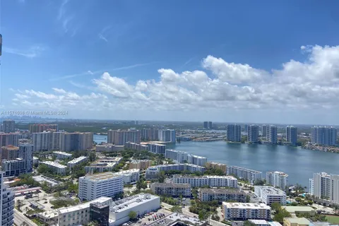 18201 Collins Ave # 4805, Sunny Isles Beach FL 33160