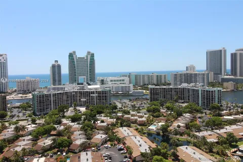 2500 Parkview Dr # 1804, Hallandale Beach FL 33009