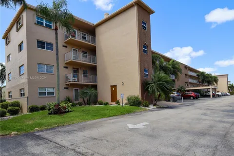 300 NE 26th Ave # 1030, Boynton Beach FL 33435