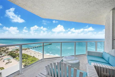 16445 Collins Ave # 1426, Sunny Isles Beach FL 33160