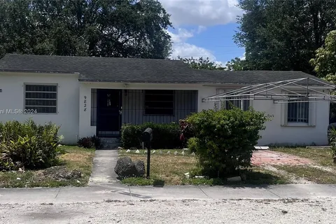 9828 NW 26 AVE, Miami FL 33147