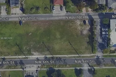 6 Nw Ct, Pompano Beach FL 33060