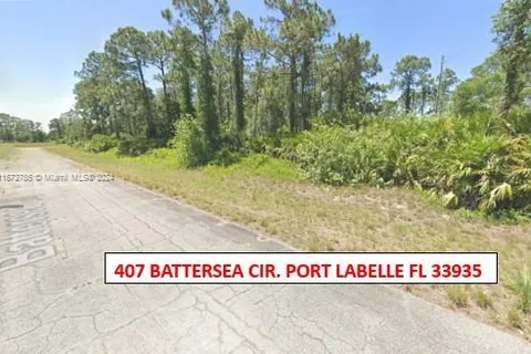 407 BATTERSEA CIRCLE, La Belle FL 33935