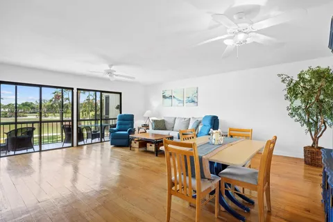 9109 SE Riverfront Ter # B, Jupiter FL 33469