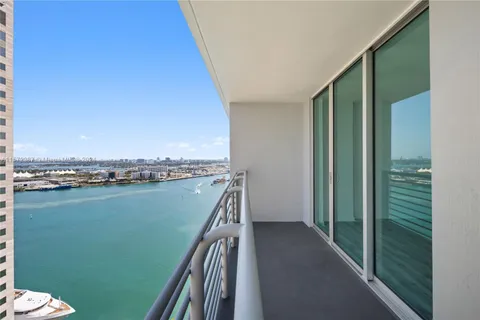 335 S Biscayne Blvd # 2700, Miami FL 33131