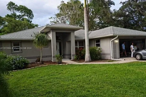 4356 Vanda Drive, Bonita Springs FL 34143