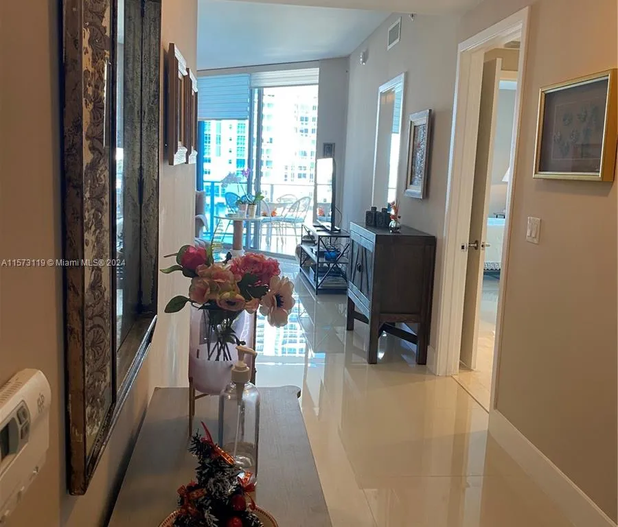 17111 Biscayne Blvd # 303, North Miami Beach FL 33160