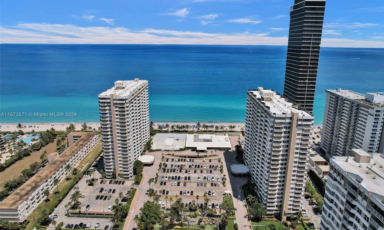 1980 S Ocean Dr # 3P, Hallandale Beach FL 33009