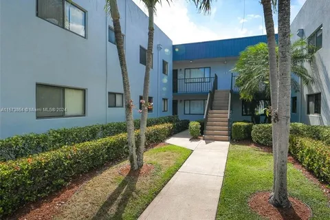 15108 Ashland Dr # 215, Delray Beach FL 33484