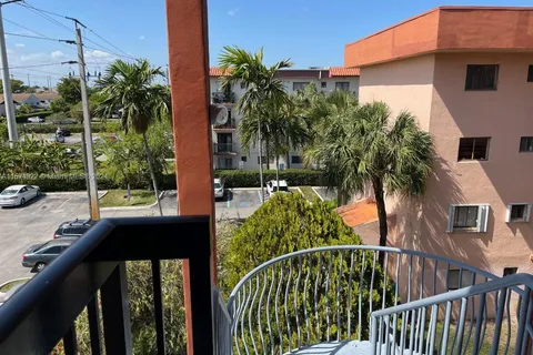 5350 W 21st Ct # 407, Hialeah FL 33016