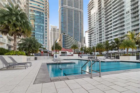 1155 Brickell Bay Dr # 201, Miami FL 33131