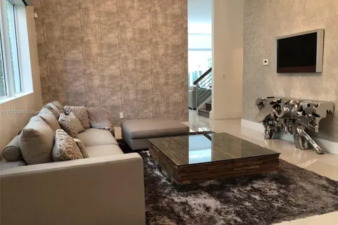 18935 Atlantic Blvd # 18935, Sunny Isles Beach FL 33160