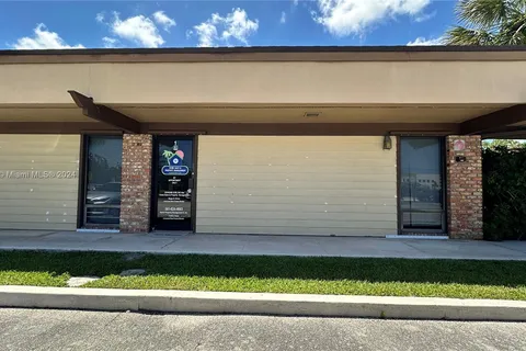 8259 N Military Trl # 1, West Palm Beach FL 33410