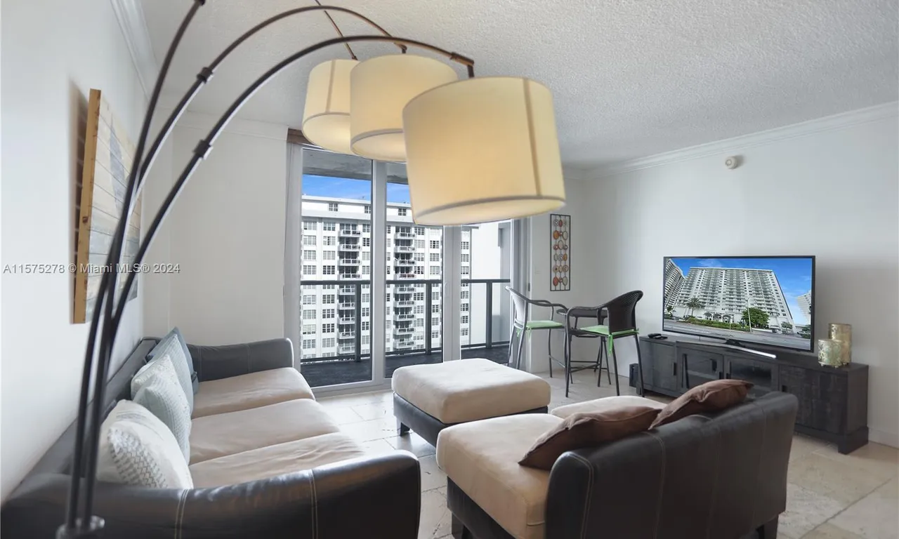 5701 Collins Avenue # 1207, Miami Beach FL 33140