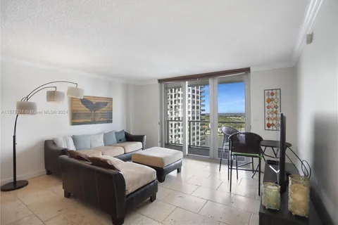 5701 Collins Avenue # 1207, Miami Beach FL 33140