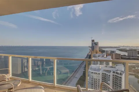 16699 Collins Ave, Sunny Isles Beach FL 33160