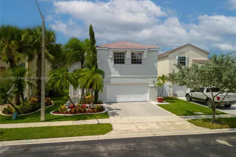 15341 NW 4 ST, Pembroke Pines FL 33028