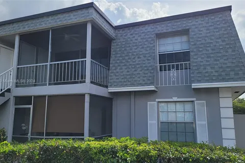 400 NW 70th Ave # 214, Plantation FL 33317