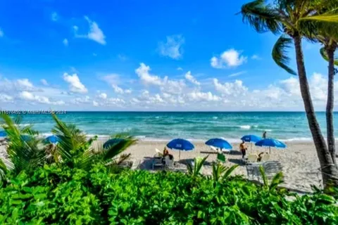 2030 S Ocean Dr # 1905, Hallandale Beach FL 33009