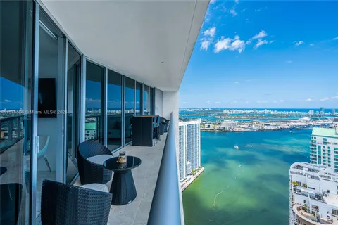 465 Brickell Ave # 5503, Miami FL 33131