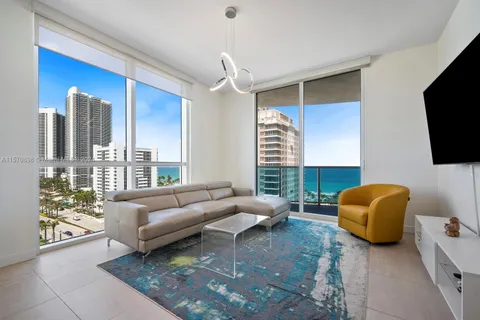 1945 S Ocean Dr # 1114, Hallandale Beach FL 33009