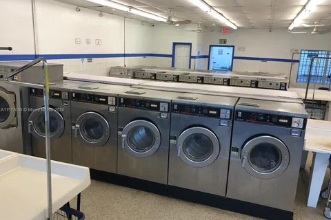 Automated laundry, Hallandale Beach FL 33009