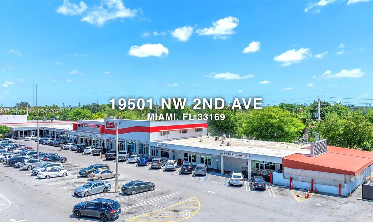 19501 NW 2nd Ave, Miami Gardens FL 33169