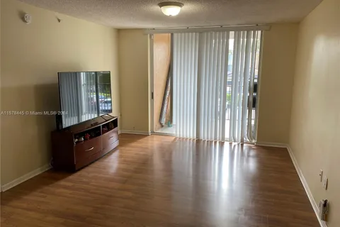 2061 Renaissance Blvd # 205, Miramar FL 33025