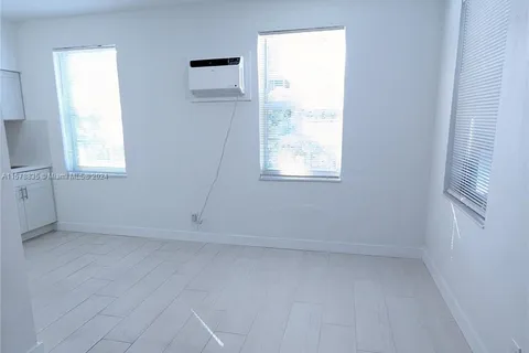 135 3rd St # 25, Miami Beach FL 33139
