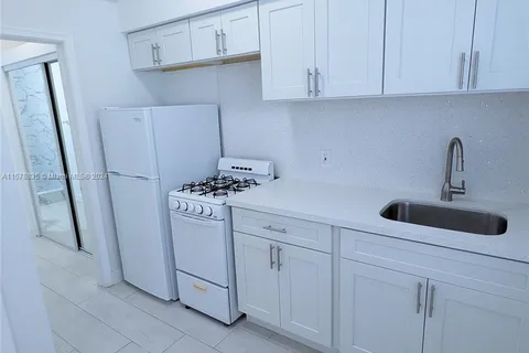 135 3rd St # 25, Miami Beach FL 33139