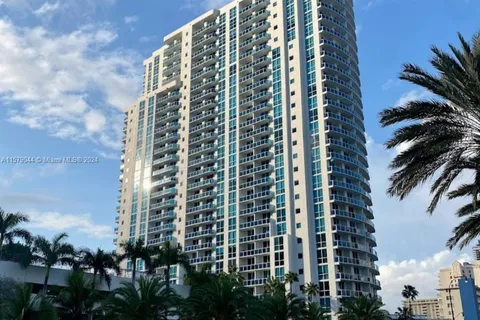 1945 S Ocean Dr # 401, Hallandale Beach FL 33009