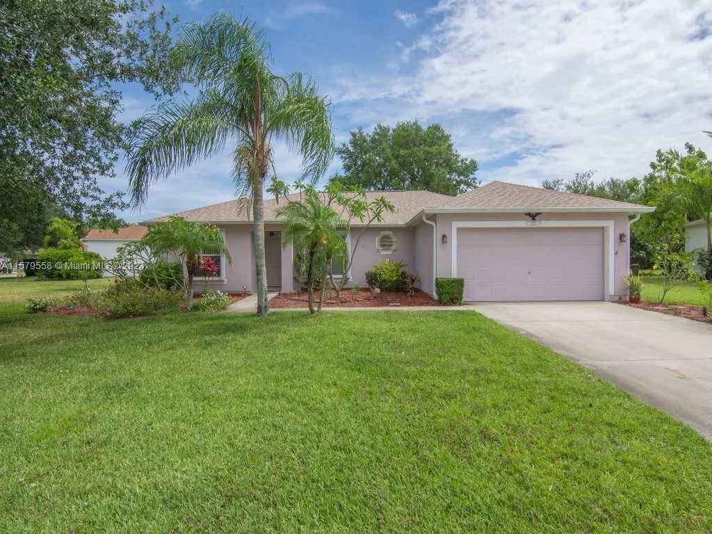 3672 2nd St SW, Vero Beach FL 32968