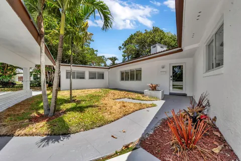 2117 Coral Gardens Dr, Wilton Manors FL 33306