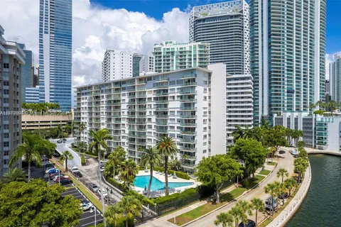 1408 Brickell Bay Dr # 704, Miami FL 33131