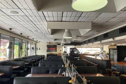 Restaurant for sale Near Miami Lakes, Hialeah FL 33014