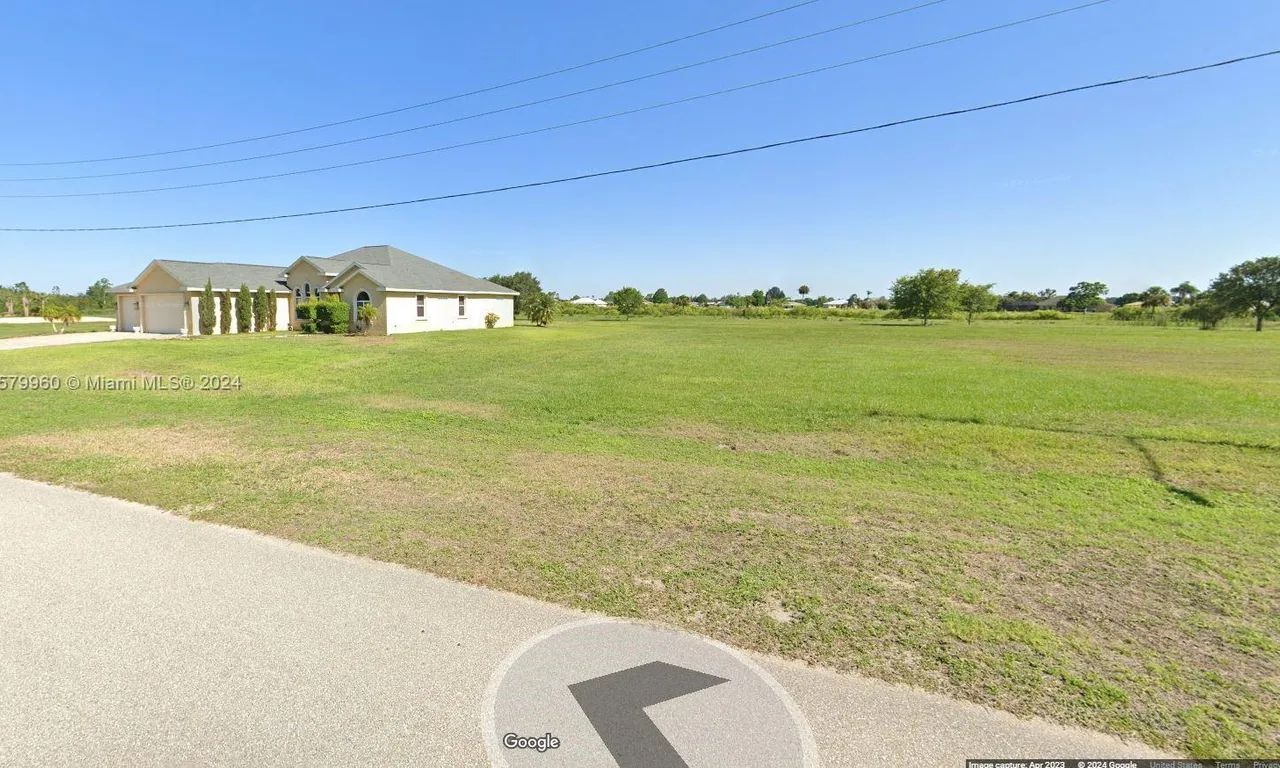 1625 Duane Palmer Blvd, Sebring FL 33876