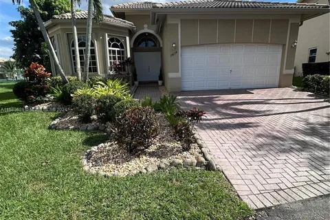 14134 SW 29th St, Miramar FL 33027