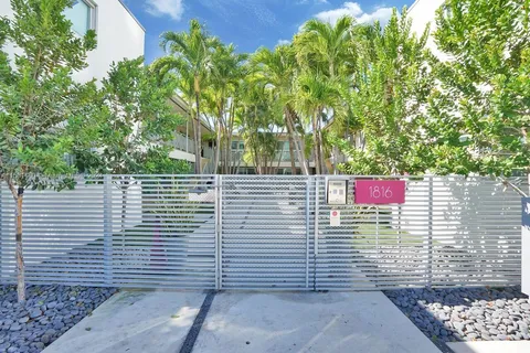 1816 Meridian Ave # 19, Miami Beach FL 33139