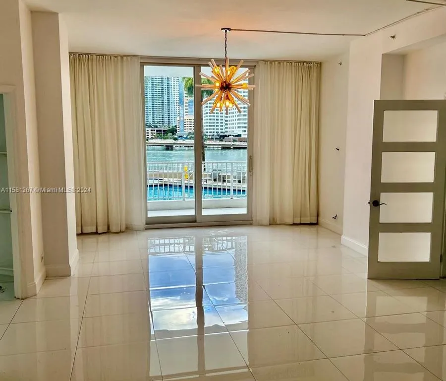 701 Brickell Key Blvd # 202, Miami FL 33131