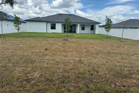 707 NE NE JUANITA PL, Cape Coral FL 33909