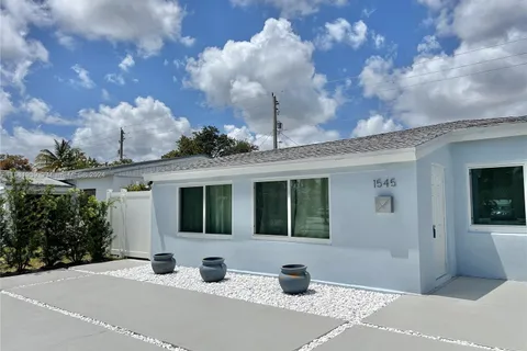 1545 NE 175th St, North Miami Beach FL 33162