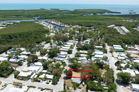 21 Judy Pl, Key Largo FL 33037