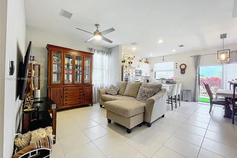 11893 SW 245th Ter # 11893, Homestead FL 33032